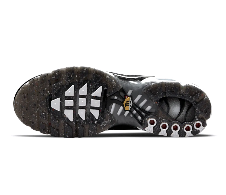 Men's Nike Air Max Plus TN (Black/Metallic Silver)