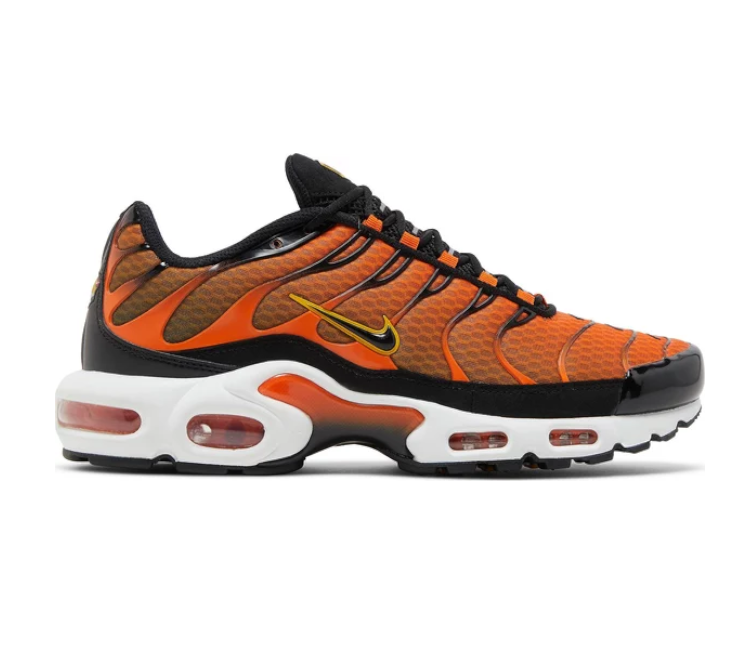 Mens Nike Air Max Plus (Safety Orange)