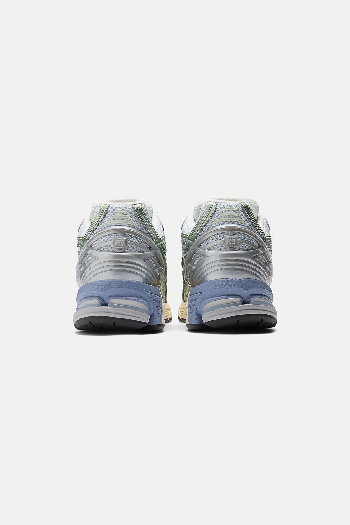 Sneakers 1906