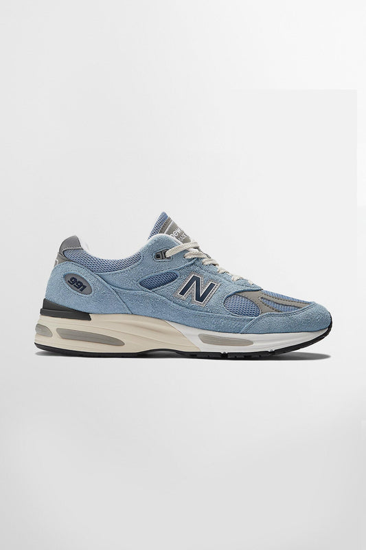 Sneakers Made in UK 991v2